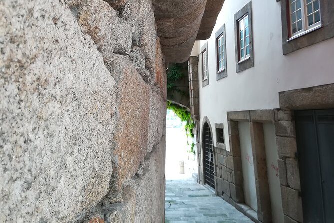 Crimes & Mysteries - What to Expect During the Tour