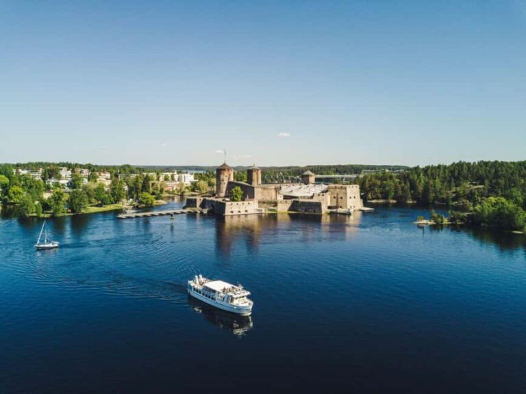 Cruise around Savonlinna archipelago - What to Expect During the Cruise
