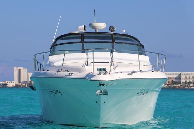 Cruise in Elegance: Luxury Yacht Rental in Cancun - What the Reviews Say