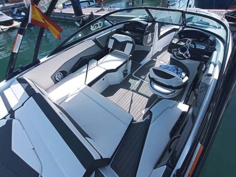 CRUISE THROUGH THE SAN FELIPE MOAT - Who Will Love This Tour?