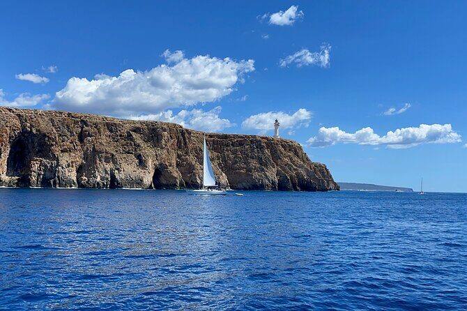 CRYSTAL WATERS SEA EXPERIENCE, from Figueretas - Practical Tips for the Tour