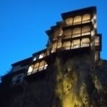 Cuenca: Nighttime Highlights Walking Tour in Spanish - What the Tour Entails