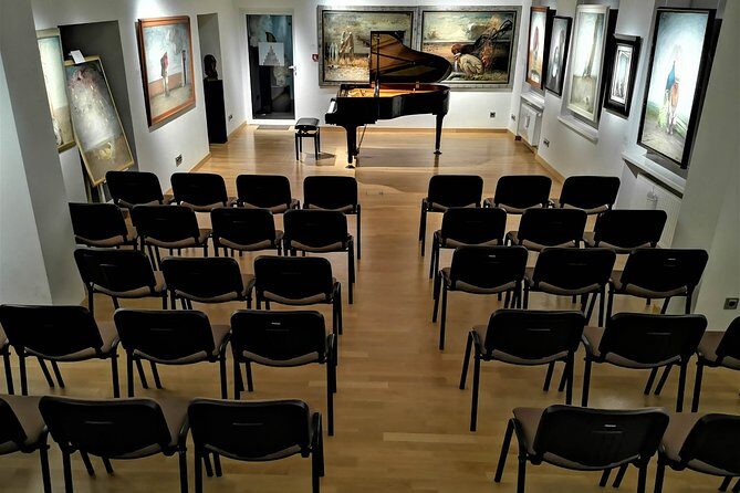 Daily live piano Chopin's concerts at 6:30 pm in the Warsaw Archdiocese Museum - The Sum Up