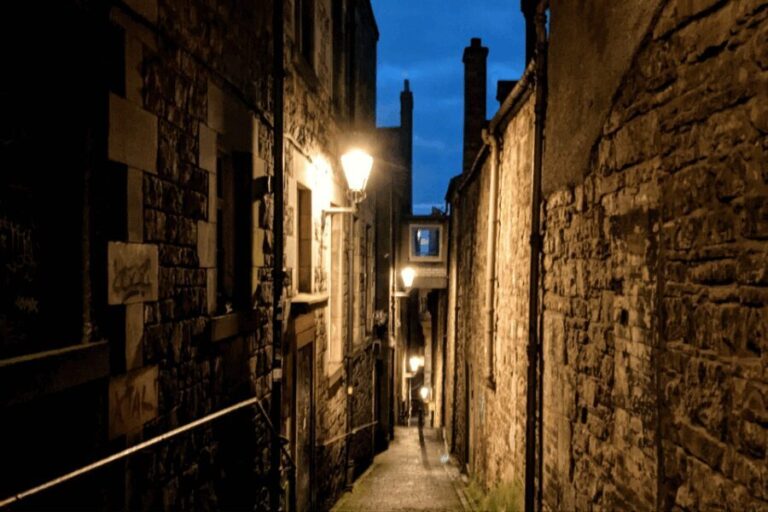 Dark Stories of Edinburgh: walking tour in French - What makes this tour stand out