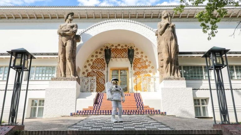 Darmstadt: MathildenhöheCard - Public Transport & Admissions - A Closer Look at the Mathildenhöhe Card Experience