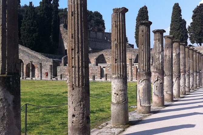 Day Trip from Rome to Pompeii - What’s Included and What’s Not?