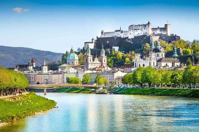 Day trip Salzburg & Hallstatt in a private small group - Who Should Consider This Tour?