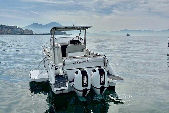 Day trip to Capri on beneteau flyer 9 - Who Would Enjoy This Tour?