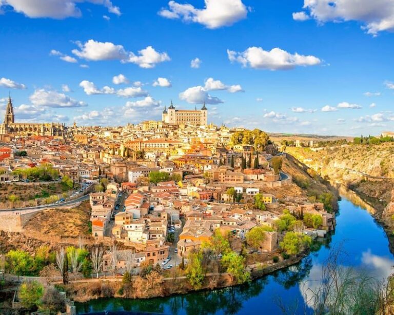 Day Trip to Segovia & Toledo: Alcazar Highlights Await - What Makes This Tour Stand Out