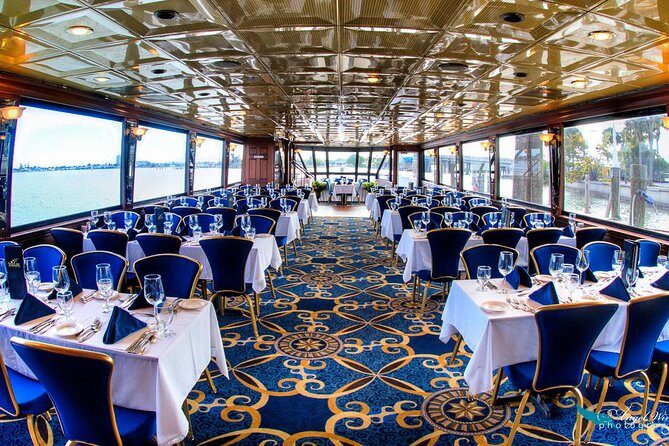 Daytime Yacht Dance Cruise with Optional Dining - The Food and Beverage Options