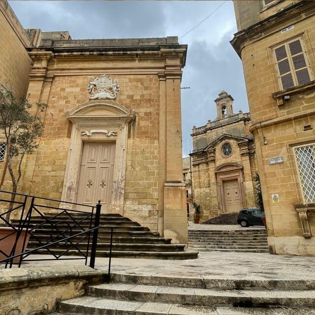 Dghajsa: Sunset Walk and Gondola TOUR IN PORTUGUESE - Breaking Down the Itinerary