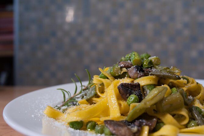 Dine & Enjoy a Cooking Demo at Local's Home in Pisa - Who Would Love This Experience?