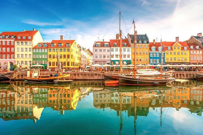 Discover Copenhagen Iconic Landmarks and Hidden Gems Walking Tour - An In-Depth Look at the Tour Itinerary