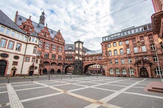 Discover Frankfurts most Photogenic Spots with a Local - Detailed Breakdown of the Itinerary