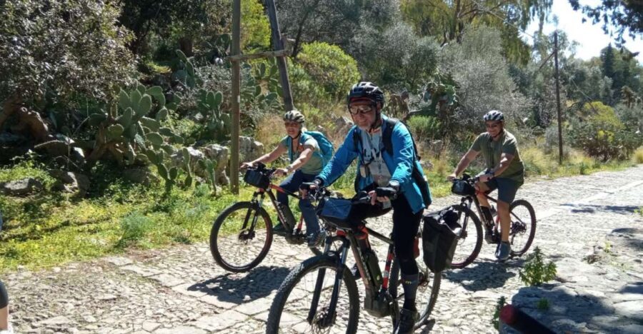 Discover MtPellegrino with a PRIVATE Guided Bike Tour - The Experience in Detail