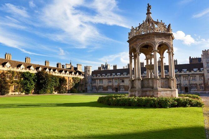 Discover Oxford and Cambridge with Guide from London by Coach - What’s Included and What’s Not