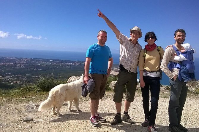 Discover Sintra's Hidden Trails: A Unique Hiking Experience - The Benefits of Guided Hiking Compared to Other Tours