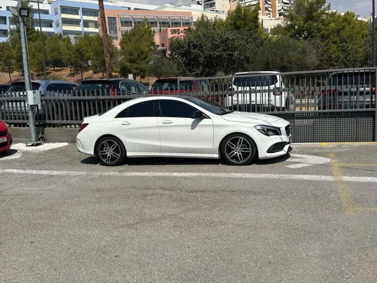 Discover The Hidden Gems Of Santorini - The Value of Guided Exploration