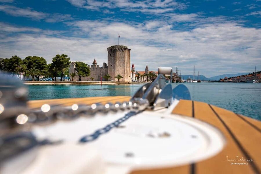 Discover Trogir: Guided Walking Tour of a Medieval Gem - The Benefits of a Guided Tour