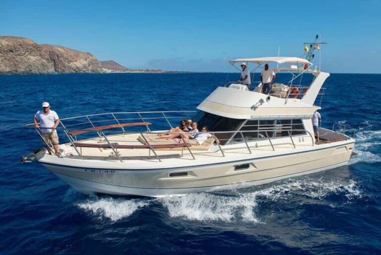 Discover whales in Tenerife: exclusive yacht tour with swim and lunch - Why this tour stands out