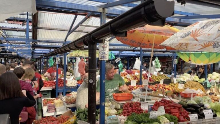 Discovering Cracow's Local Flavour: Food Tour - Who Would Enjoy This Tour?