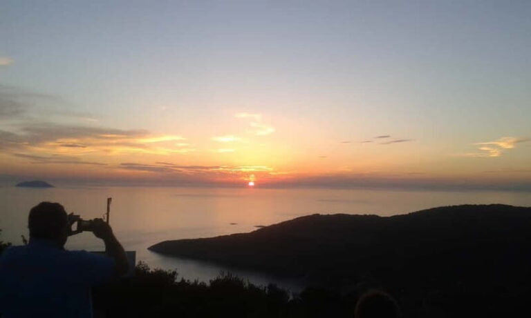 Discovery / Military tour of island of Vis - What the Tour Offers in Terms of Value