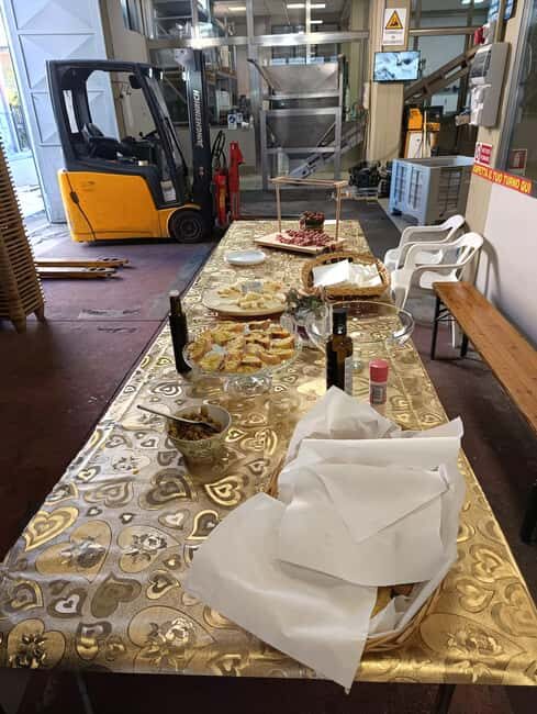 Dive into the Secrets of Olive Oil: Tour the Oil Mill and Join a Tasting Experience - Who Should Consider This Tour?