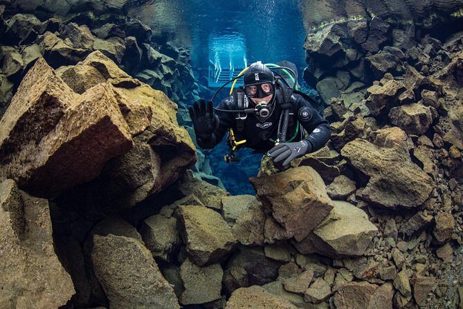 Dive the Divide: Silfra Fissure Scuba Tour | Reykjavik Pickup - An In-Depth Look at the Tour