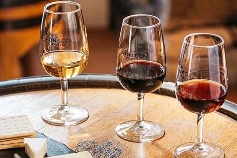 Douro from Porto: vintage tasting in a secret wine estate - FAQ