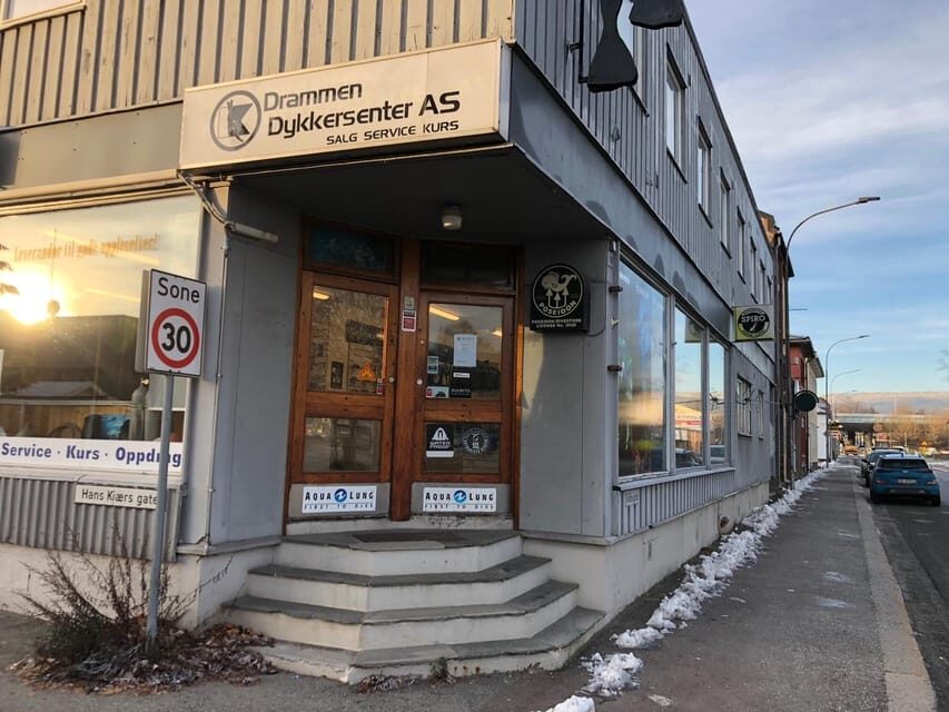 Drammen: Scuba Diving Equipment Rental - Key Points