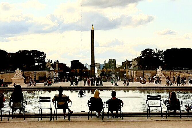 Drawing workshop/creative notebook & cultural walk in the Tuileries - The Itinerary: Artistic Stops & Cultural Stories