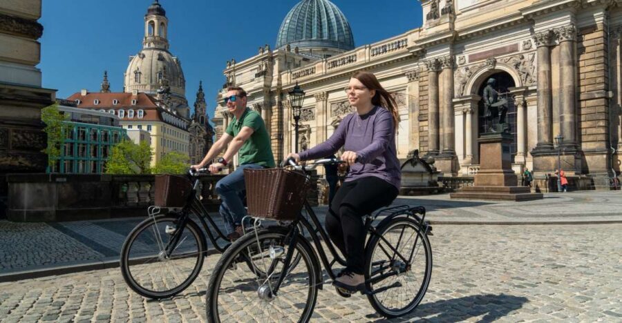 Dresden: Bike Rental - City Bike with Option Children Seat - The Benefits of Self-Guided Cycling in Dresden