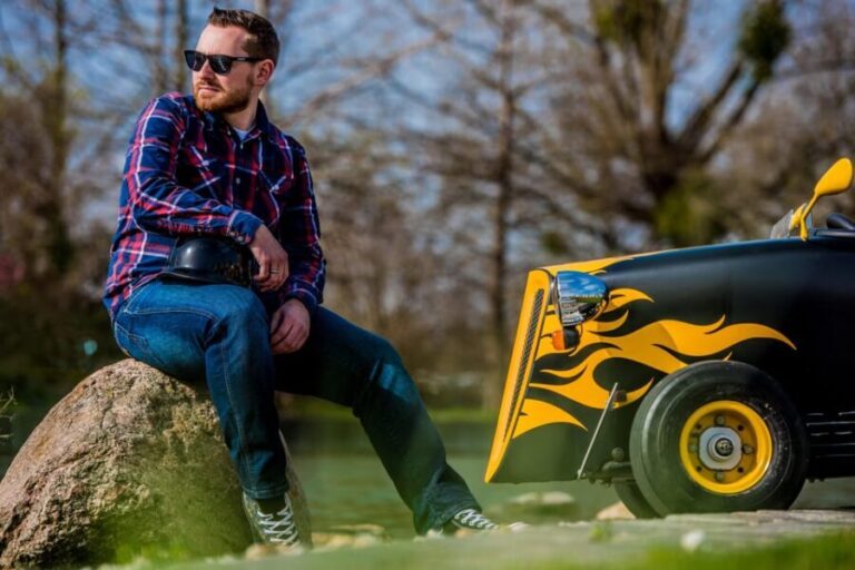 Dresden: Hot rod city tour - sightseeing with an adrenaline factor - Key Points