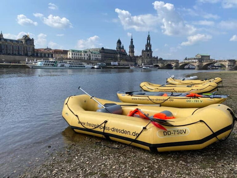 Dresden: Im Schlauchboot von "Blaues Wunder" bis DD-Altstadt - What You’ll See and Do