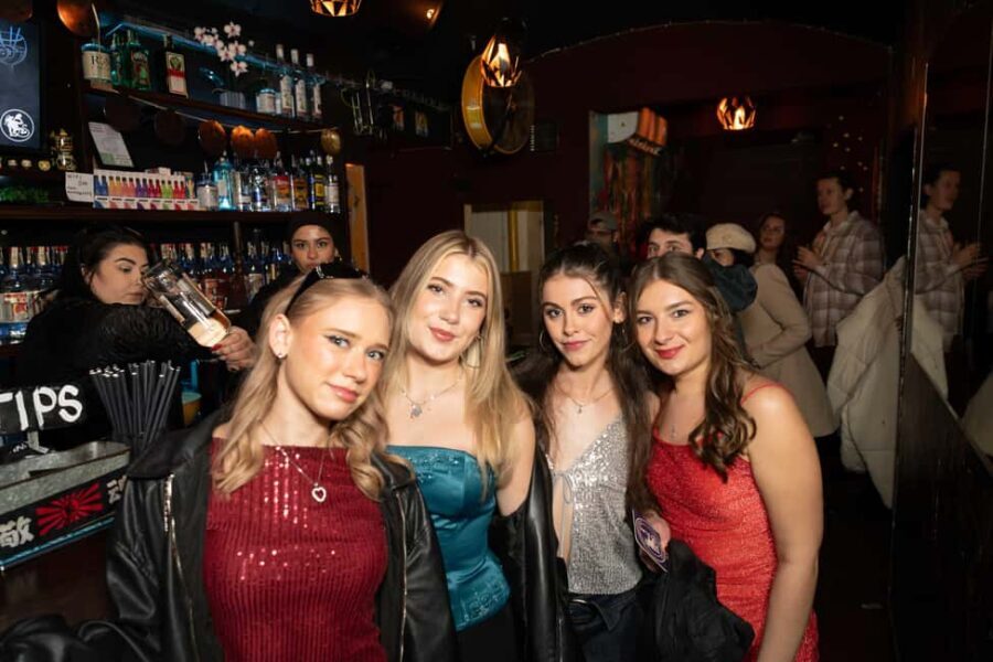 Drunken Monkey NYE Pub Crawl w/ Open Bar & SaSaZu Club Party - The Experience for Different Types of Travelers