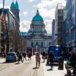 Dublin: Belfast (walking tour), Bushmills & Giant's Causeway - Belfast: City Highlights and Free Time