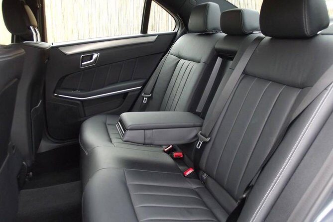 Dublin To Belfast City UK Private Luxury Car Transfer - Why Choose a Private Luxury Transfer?