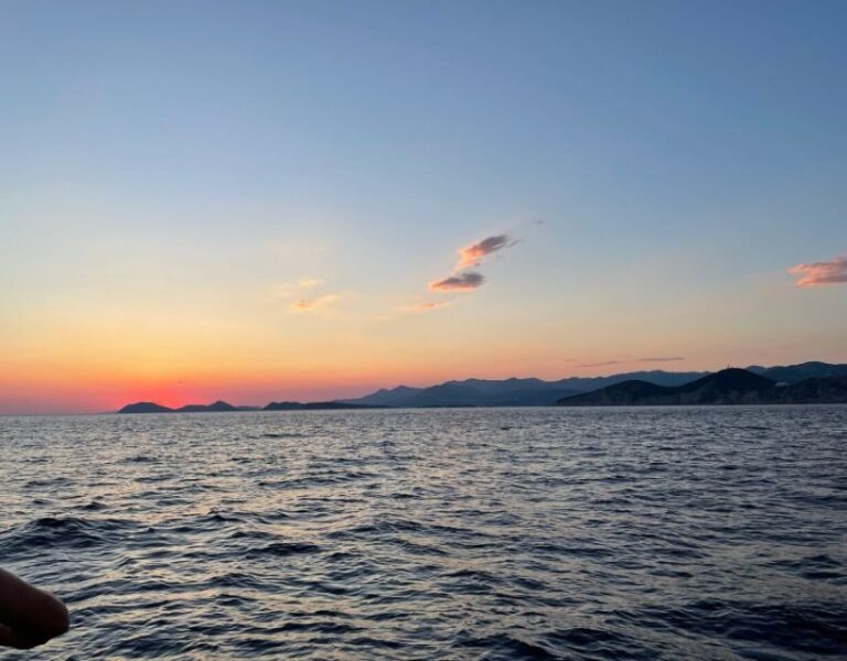 Dubrovnik: Golden Hour Sunset Cruise - The Experience and Atmosphere