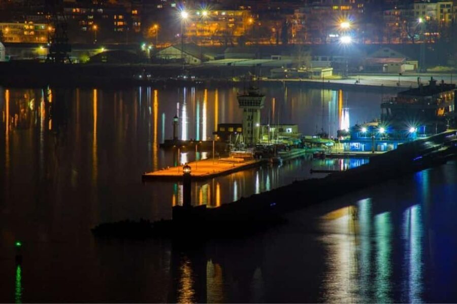 Dubrovnik : Must-See Private Walking Tour With A Guide - The Guide and Personal Touch