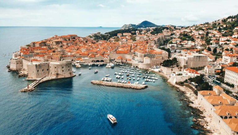 Dubrovnik: Old Town Private Walking Tour - The Value of a Private Guide