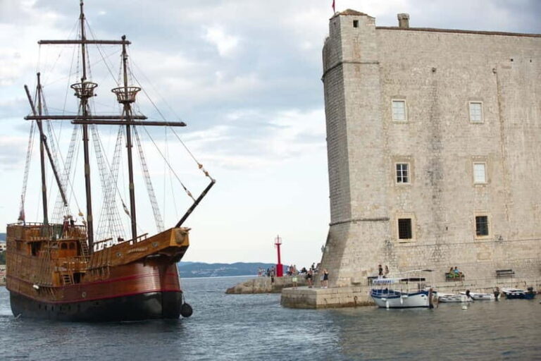Dubrovnik Old Town Walking Tour and Cruise with Karaka - The Details That Matter