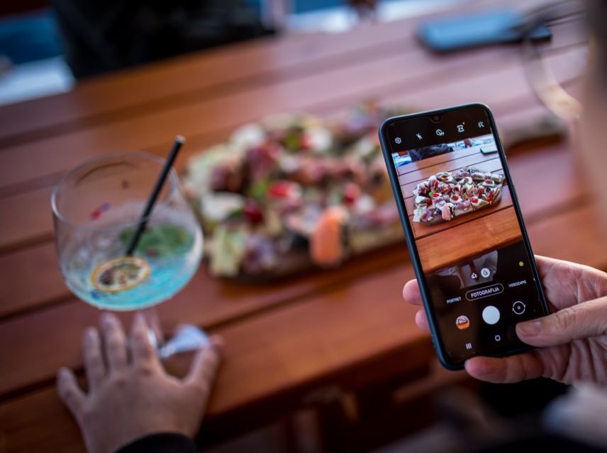 Dubrovnik: Sunset Dinner Cruise around the Old Town - Who Is This Tour Best For?