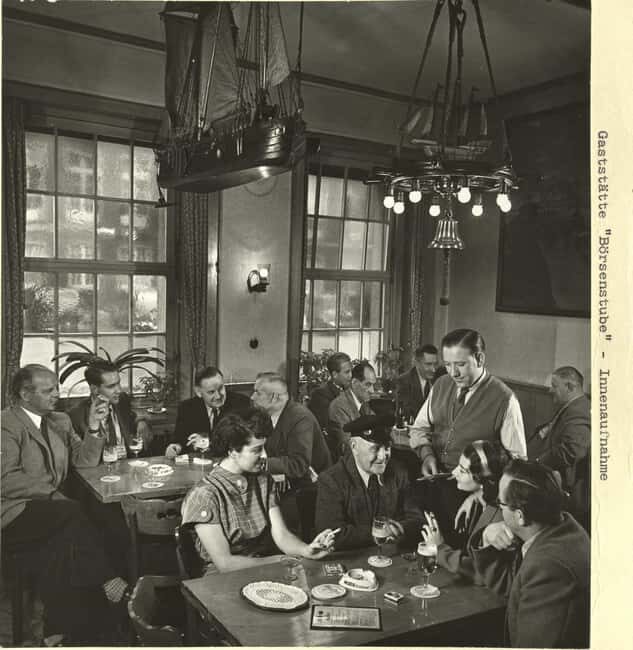 Duisburg-Ruhrot: Historic Harbor Pub Tour - The nitty-gritty details