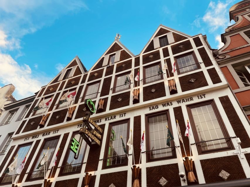 Düsseldorf: Altbier-Safari Beer Walking Tour - Whats the Experience Like?