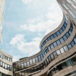 Düsseldorf: Guided City Architecture Walking Tour - The Guide and the Experience