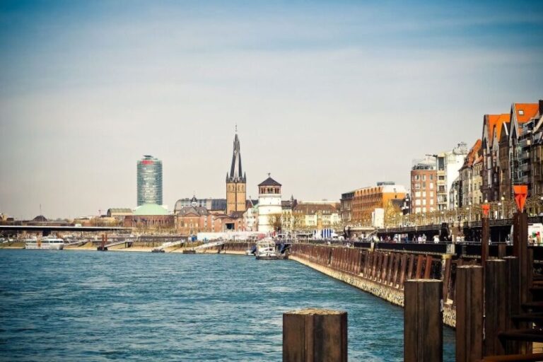 Düsseldorf: Private Walking Tour with a Professional Guide - Highlights of the Tour