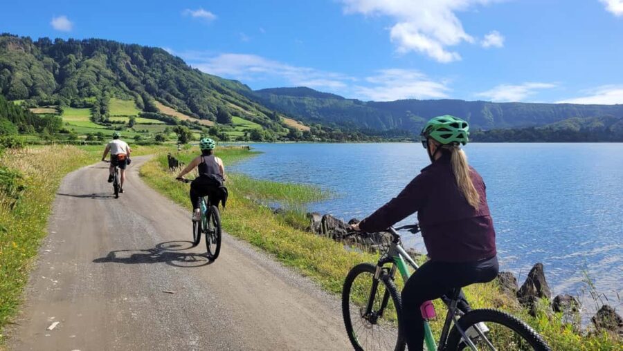 E-bike Sete Cidades Tour with Guide - Practical Details and What to Expect