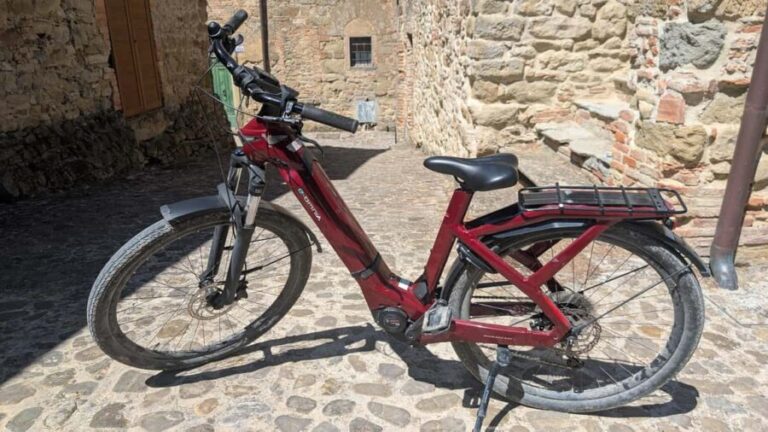 E-bike tour from Città di Castello between Umbria and Tuscany - What This Tour Offers in Value