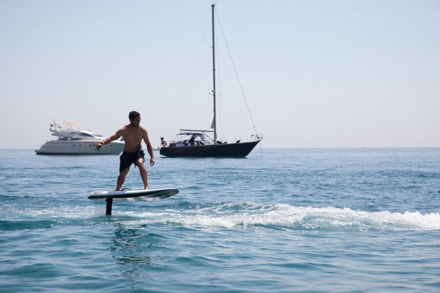 E-FOIL FLITEBOARD BARCELONA - What to Expect During the Activity