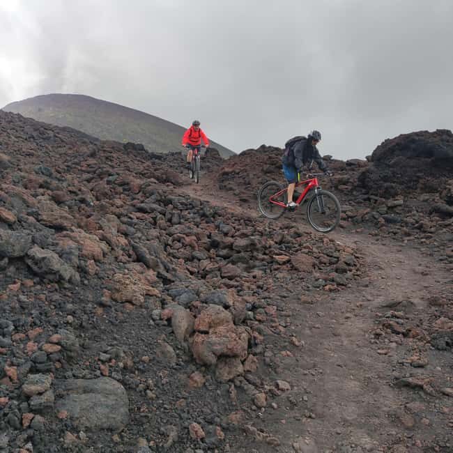 E-mtb tour through lava flows and down to Alcantara gorges - The Experience and Reviews